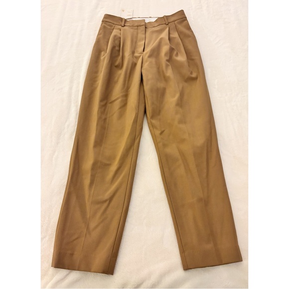 | Aritzia | Babaton Vogue Trousers - Picture 3 of 4